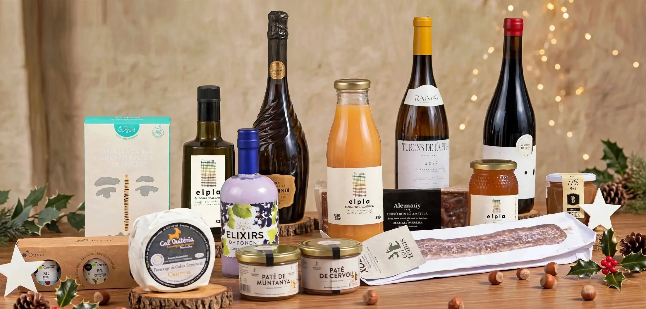 Lot Estrella: selecció gourmet amb formatge, elixirs, paté de muntanya, oli d'oliva, cava, suc, vins i llonganissa